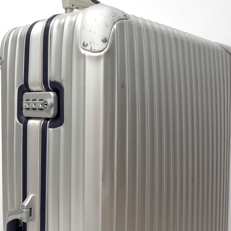 リモワ シルバーインテグラル 中古品 U923.77 104リットル 4輪