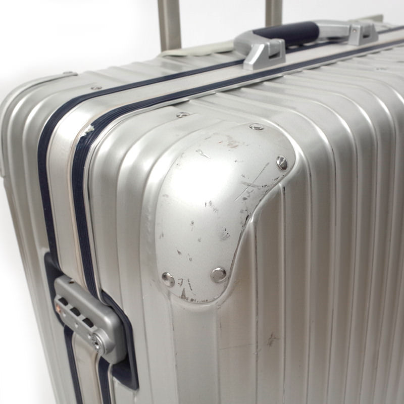 リモワ シルバーインテグラル 中古品 U923.77 104リットル 4輪