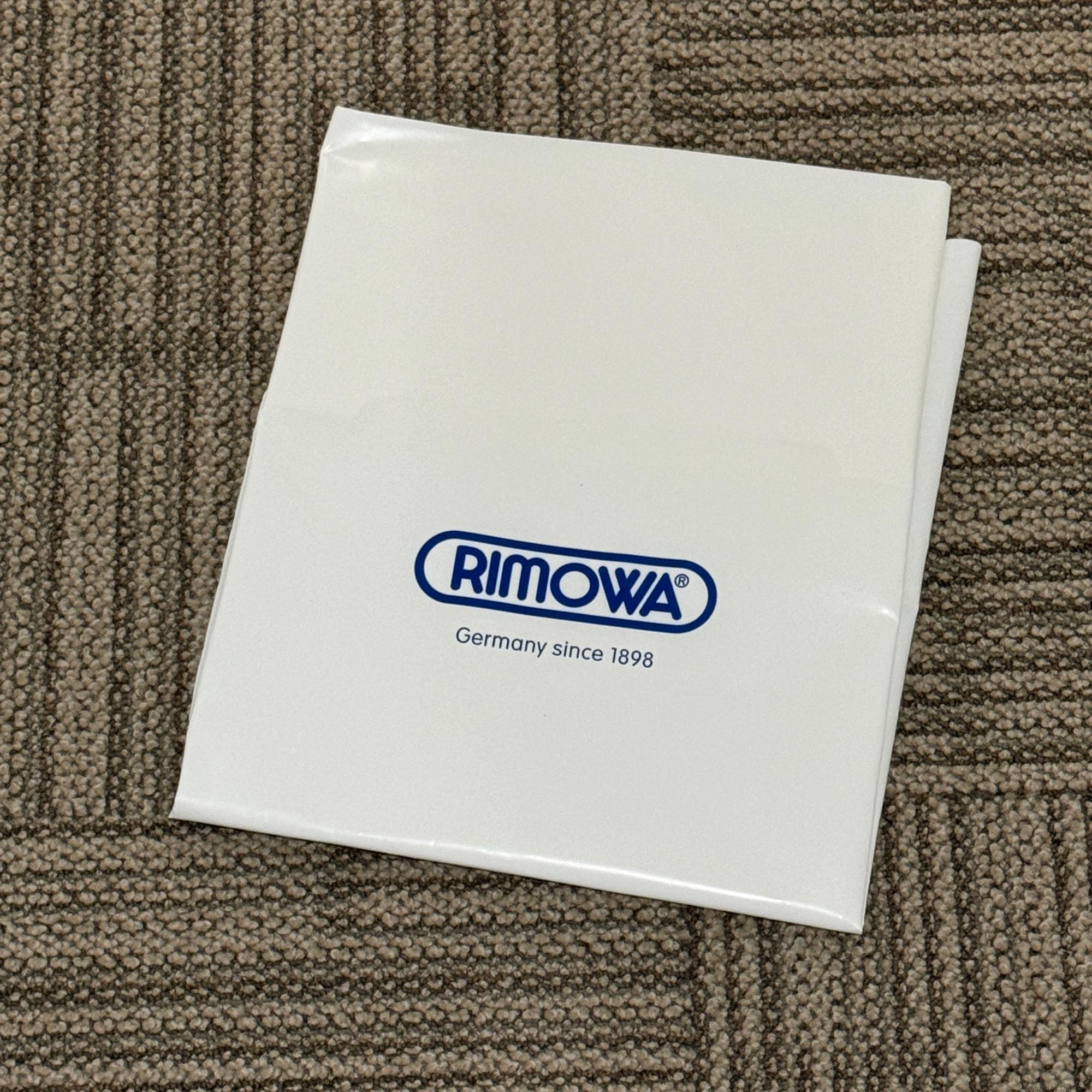 リモワ トパーズ ステレス 924.70.01.4 中古商品 78 リットル 4輪