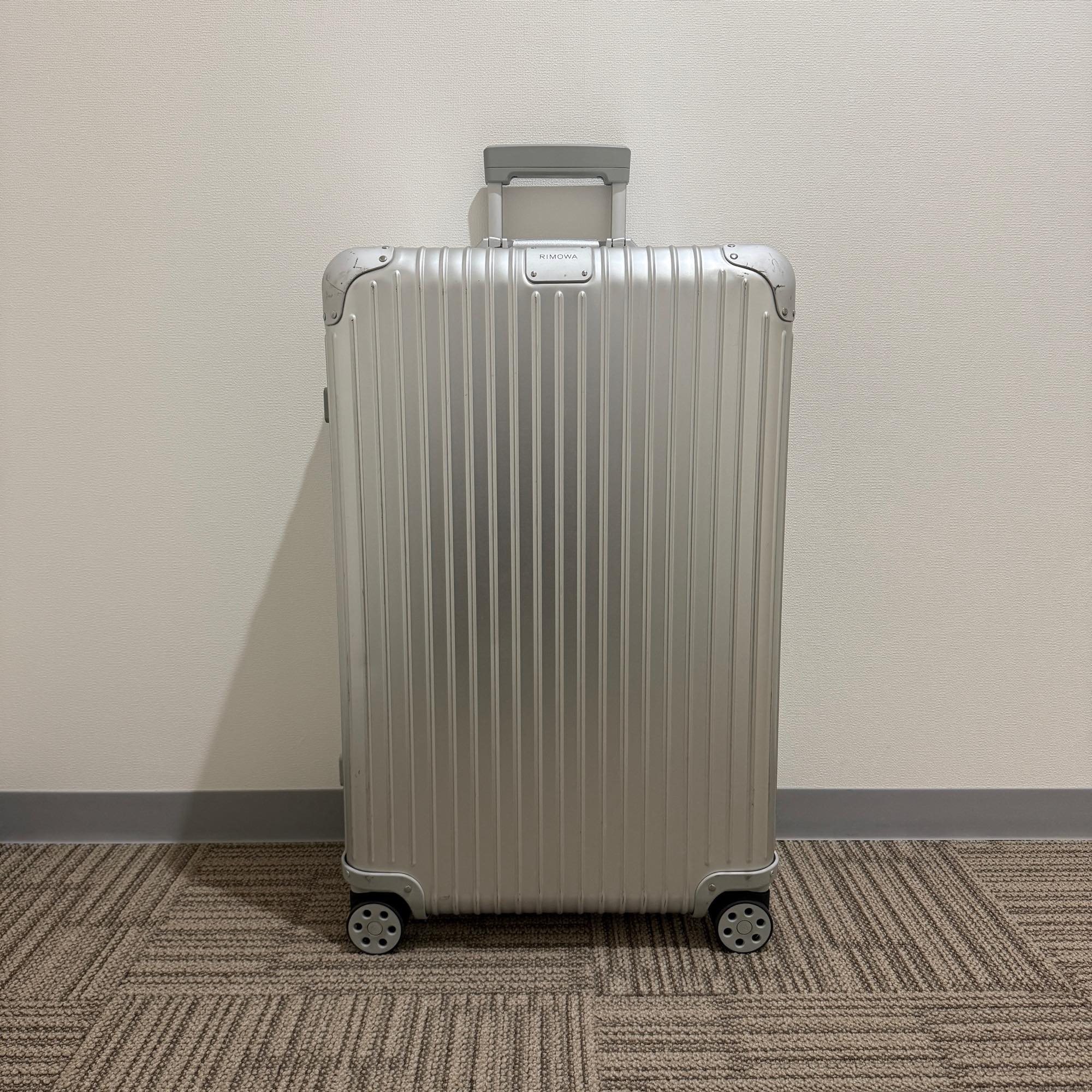 リモワ オリジナル チェックインL 925.73.00.4 シルバー 中古美品 86リットル 4輪