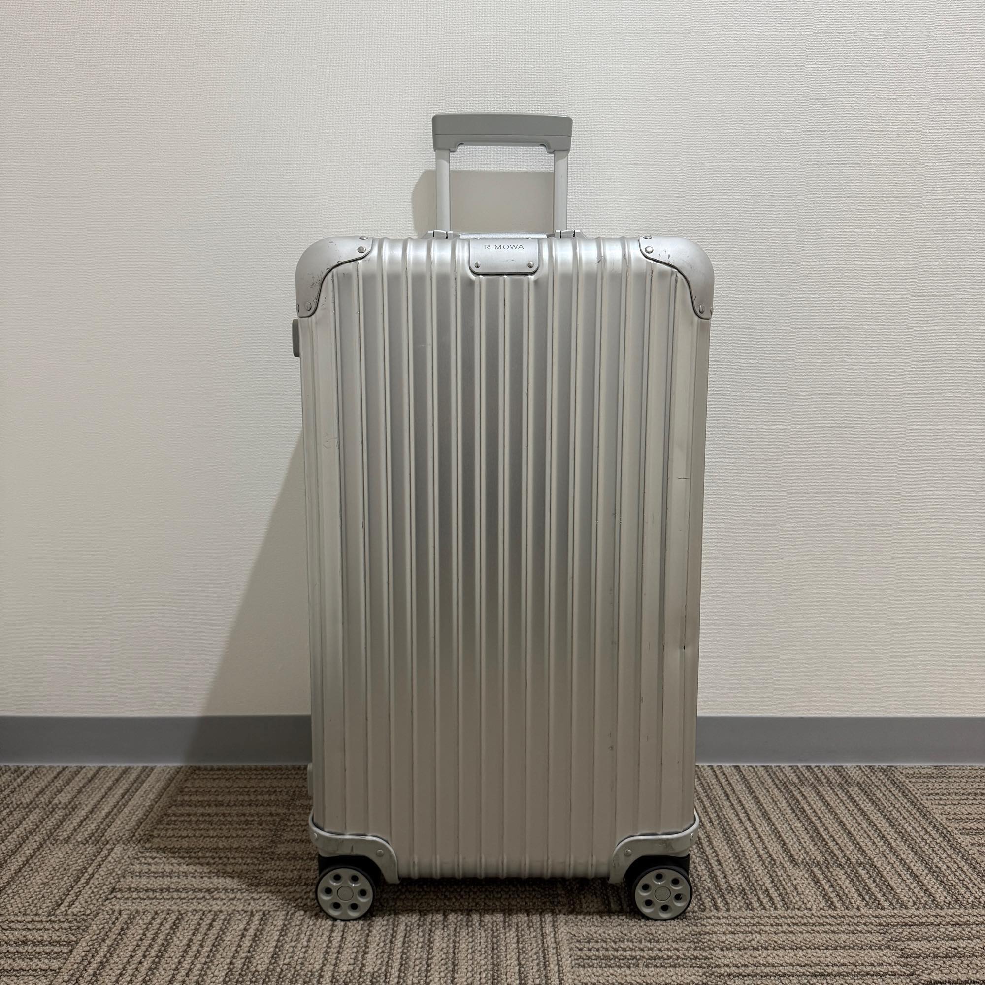 リモワ オリジナル 925.75.00.4 中古美品 トランク シルバー 90