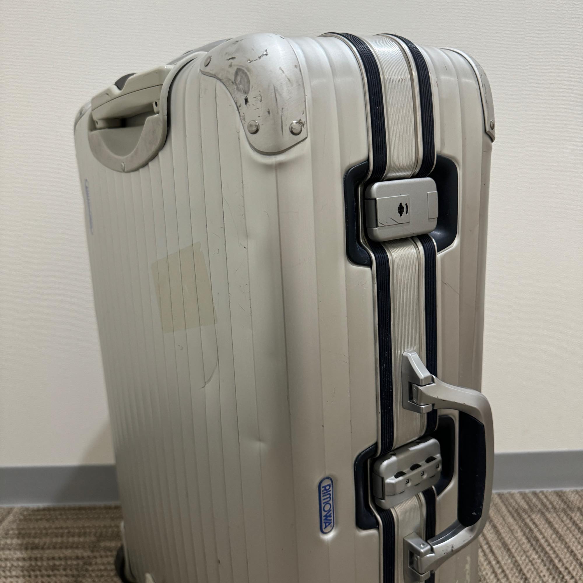 リモワ シルバーインテグラル 中古商品 U926.63 63リットル 2輪