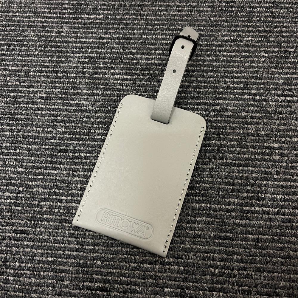 リモワ アタッシェケース 中古商品 928.14 22リットル