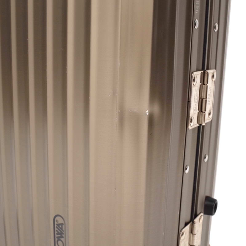 リモワ トパーズ 945.52 中古商品 32リットル 4輪