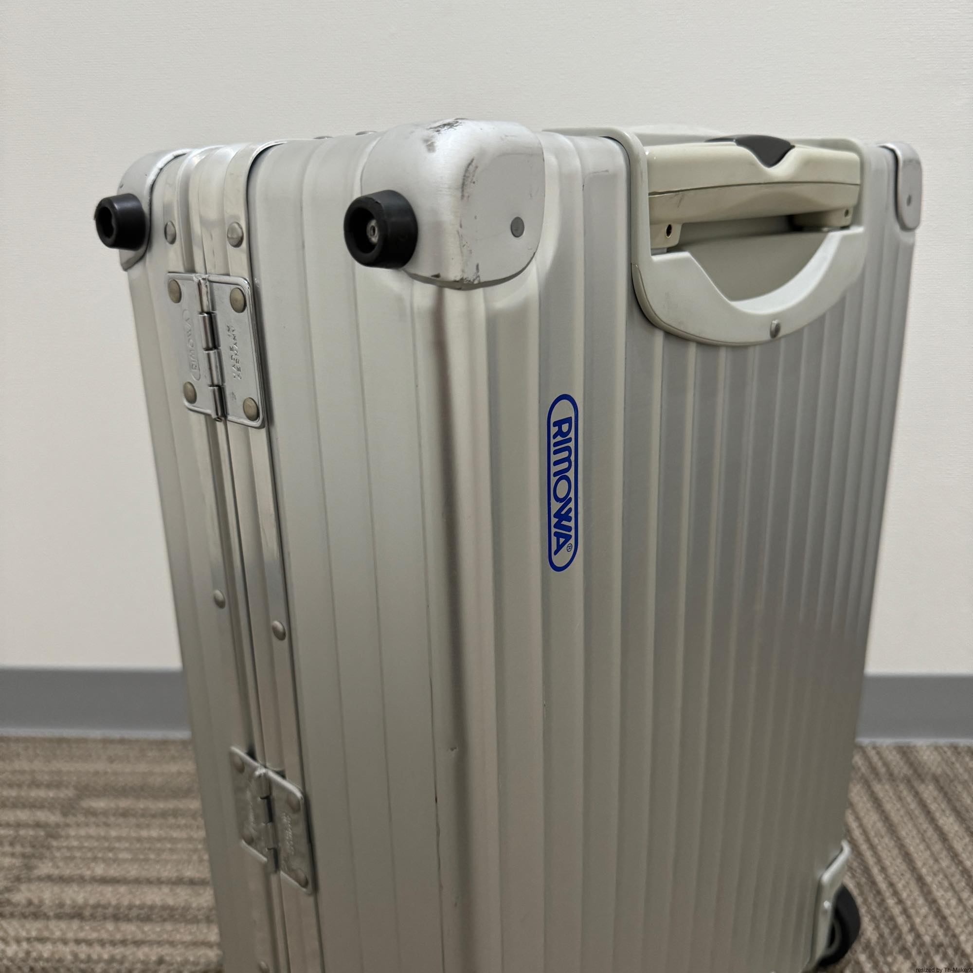 リモワ オーパル 947.52 中古美品 32リットル 2輪