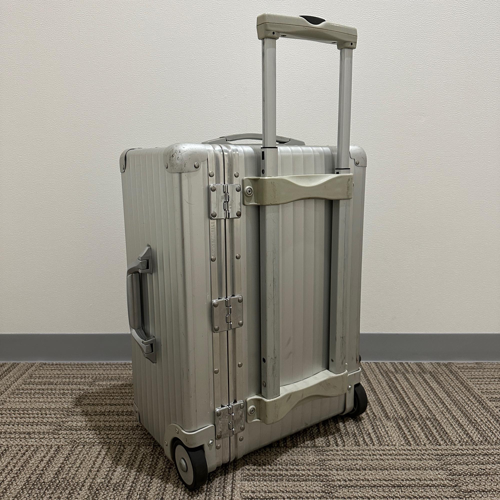 リモワ トパーズ U950.51 中古商品 42リットル 2輪