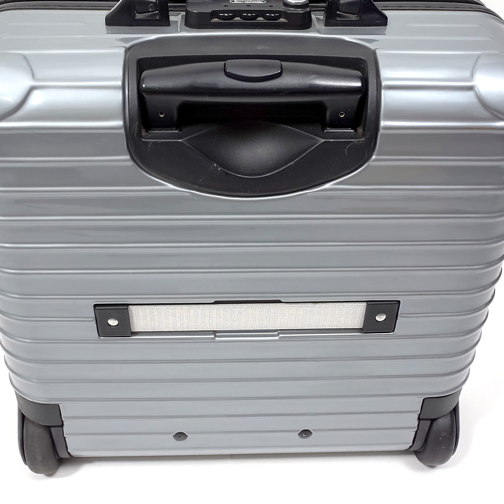ルフトハンザ　リモワ　ボレロ　中古商品 　821.90-4　23リットル　2輪