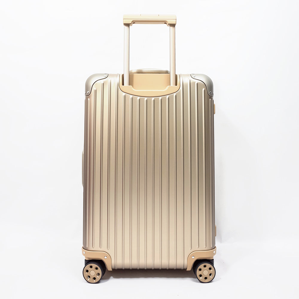 リモワ オリジナル チェックインM 60リットル 中古美品 4輪 – リモワ