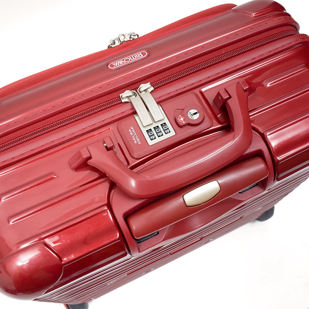 リモワ サルサデラックス ハイブリッド 中古美品 23リットル 4輪