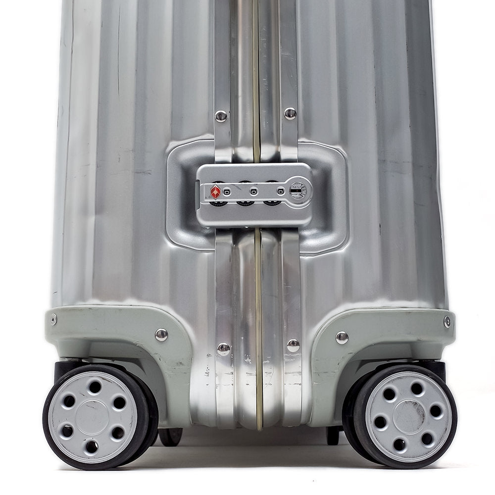 リモワ　トパーズ　中古商品　932.77-3　104リットル　4輪