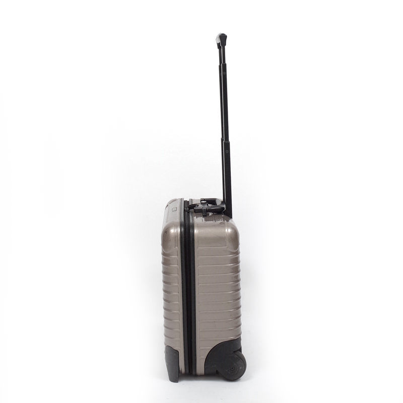 リモワ　サルサ　中古品　810.40.19.2　23リットル　2輪