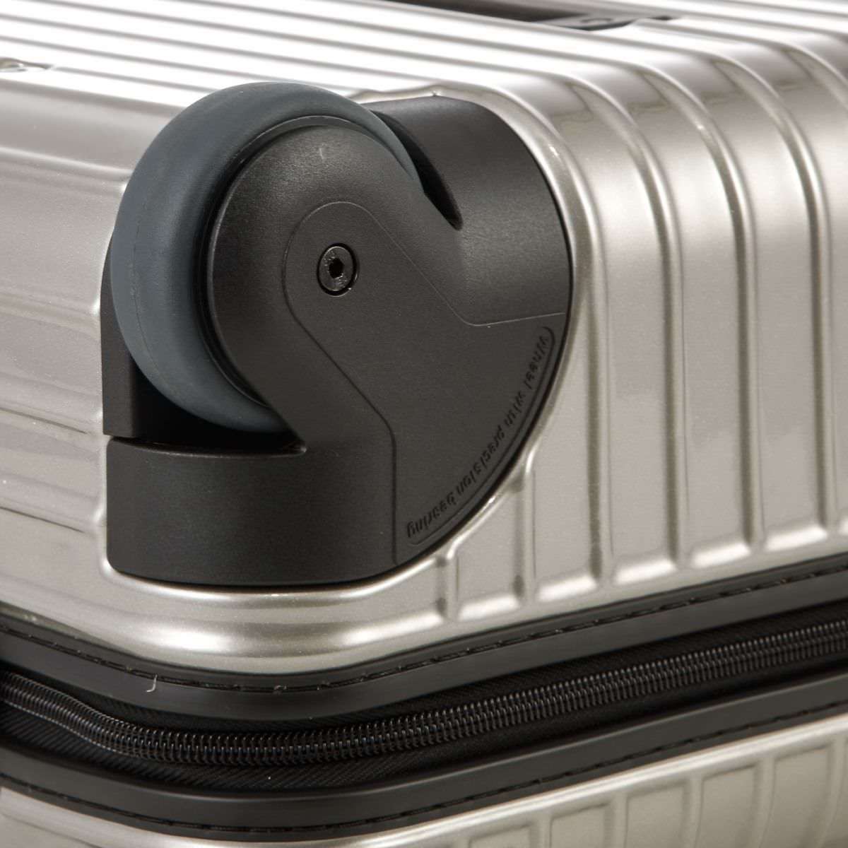 リモワ サルサ 810.40.32.2 25リットル 2輪 – リモワ(RIMOWA)専門通販