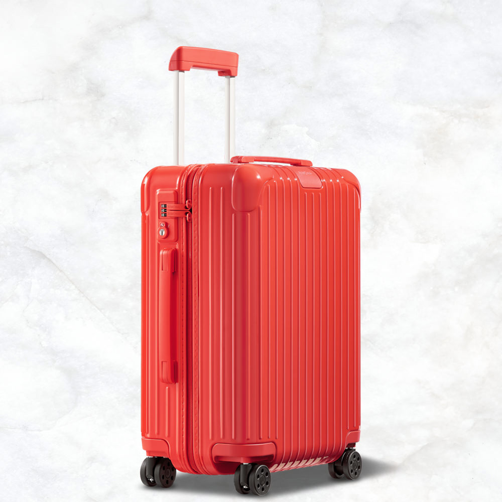 リモワ エッセンシャル 832.53.51.4 キャビン 36L フラミンゴレッド