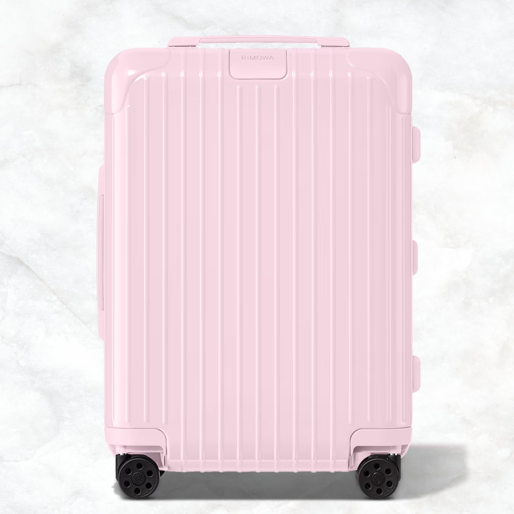 【新品】リモワ エッセンシャルキャビン バレリーナピンク　機内持ち込みサイズ リモワ エッセンシャル 832.53.75.1 キャビン グロスバレリーナピンク