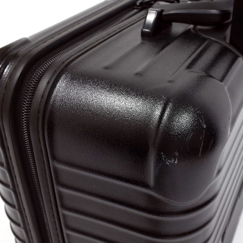 リモワ　サルサ　中古美品　851.40　23リットル　2輪