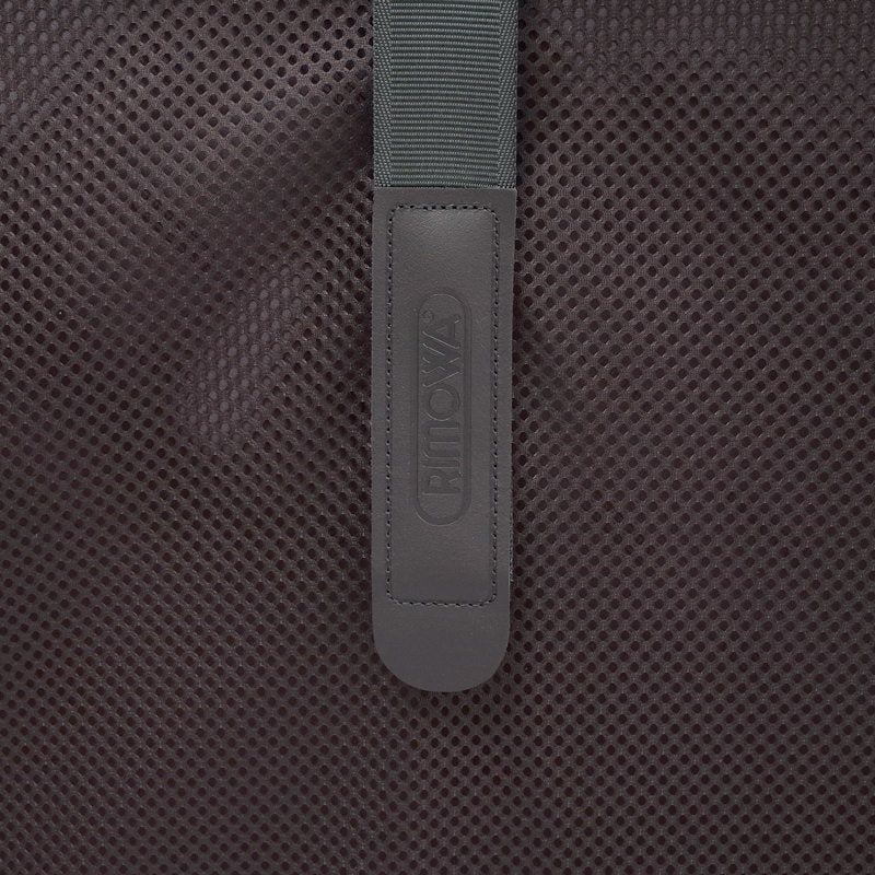 マイケルさん専用 リモワ (Rimowa) トパーズ ステルス 85L リモワ トパーズ ステルス 924.73.01.4 85リットル 4輪 – リモワ