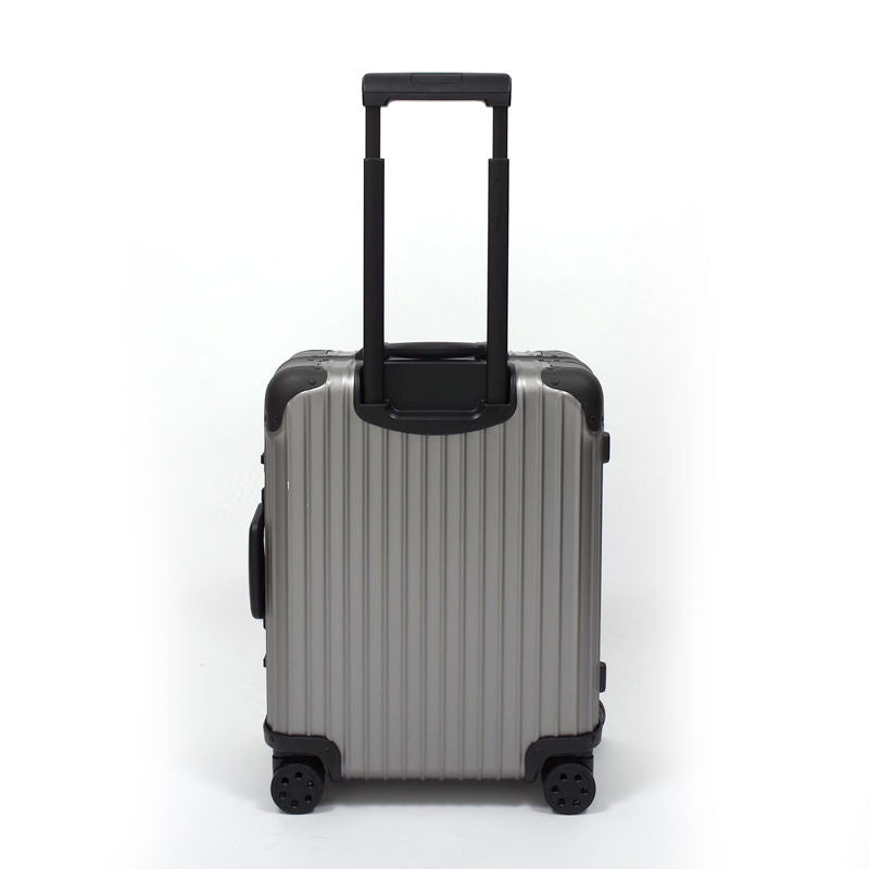 リモワ&モンクレール限定　在庫商品　45リットル　4輪