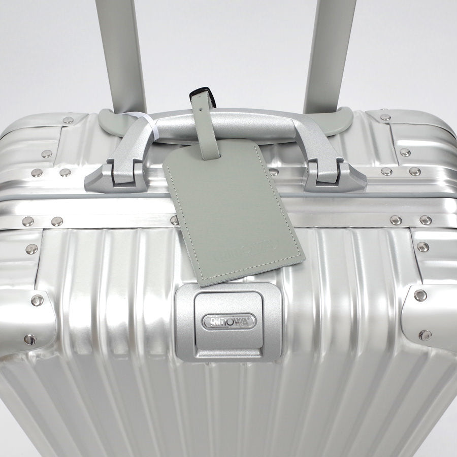 リモワ トパーズ 923.53.00.4 34リットル 4輪 – リモワ(RIMOWA)専門