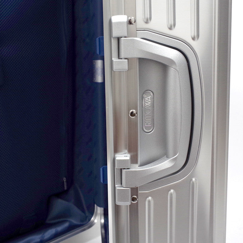 リモワ トパーズ 924.70.00.4 82リットル 4輪 – リモワ(RIMOWA)専門