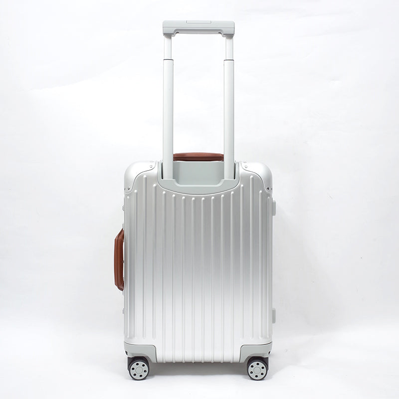 リモワ　オリジナル 925.90.04.2 キャビン ツイスト　35リットル　在庫商品　4輪