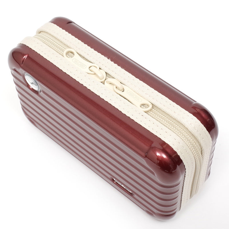 ルフトハンザ航空限定 アメニティケース 在庫商品 レッド – リモワ