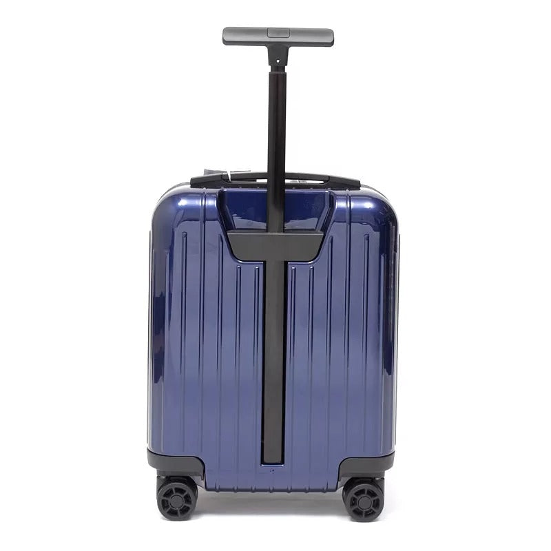 リモワ エッセンシャルライト 823.42.60.4 22L ブルー – リモワ(RIMOWA