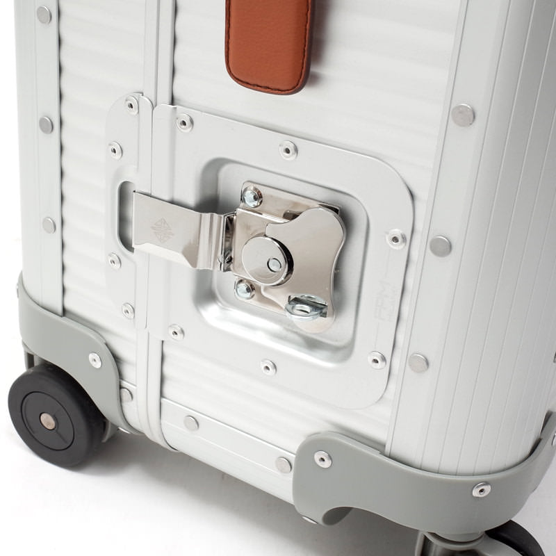 FPM BANK Spinner 68L シルバー 在庫商品