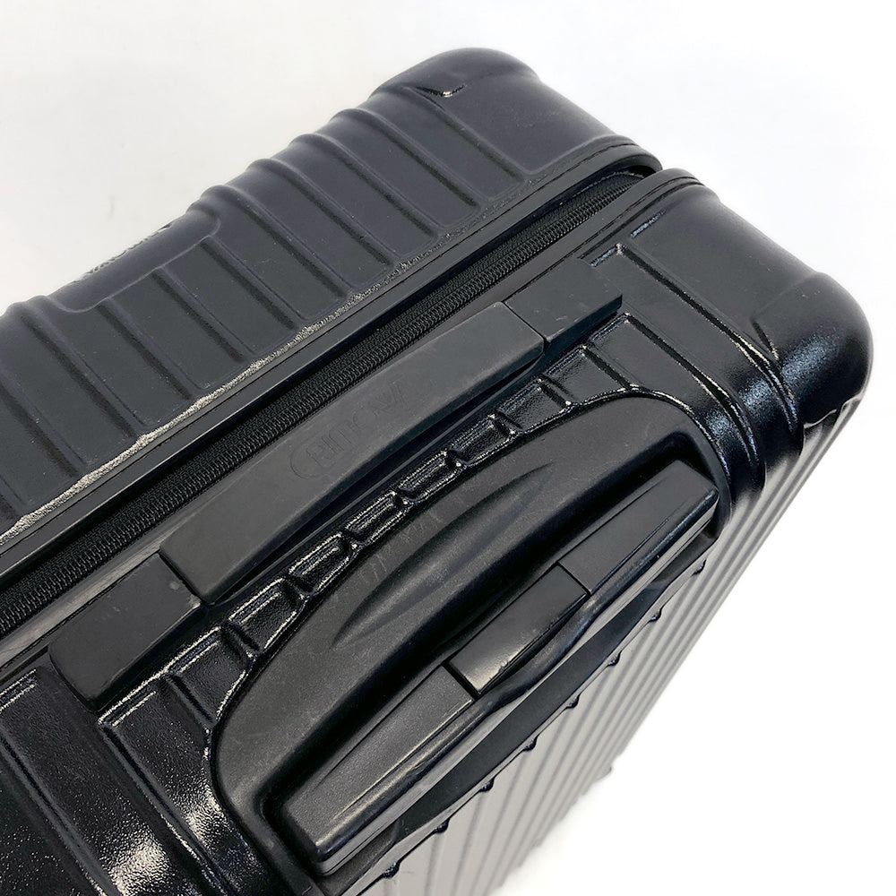 リモワ　サルサ　中古商品　871.63　63リットル　4輪