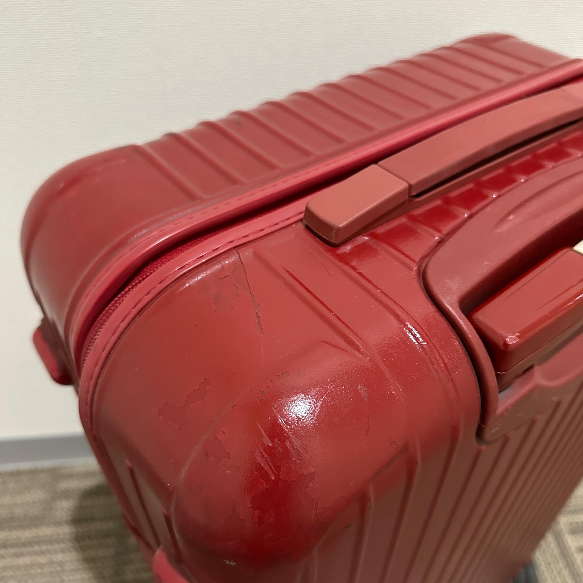 【ジャンク】リモワ　サルサ　875.63　ジャンク商品　61リットル