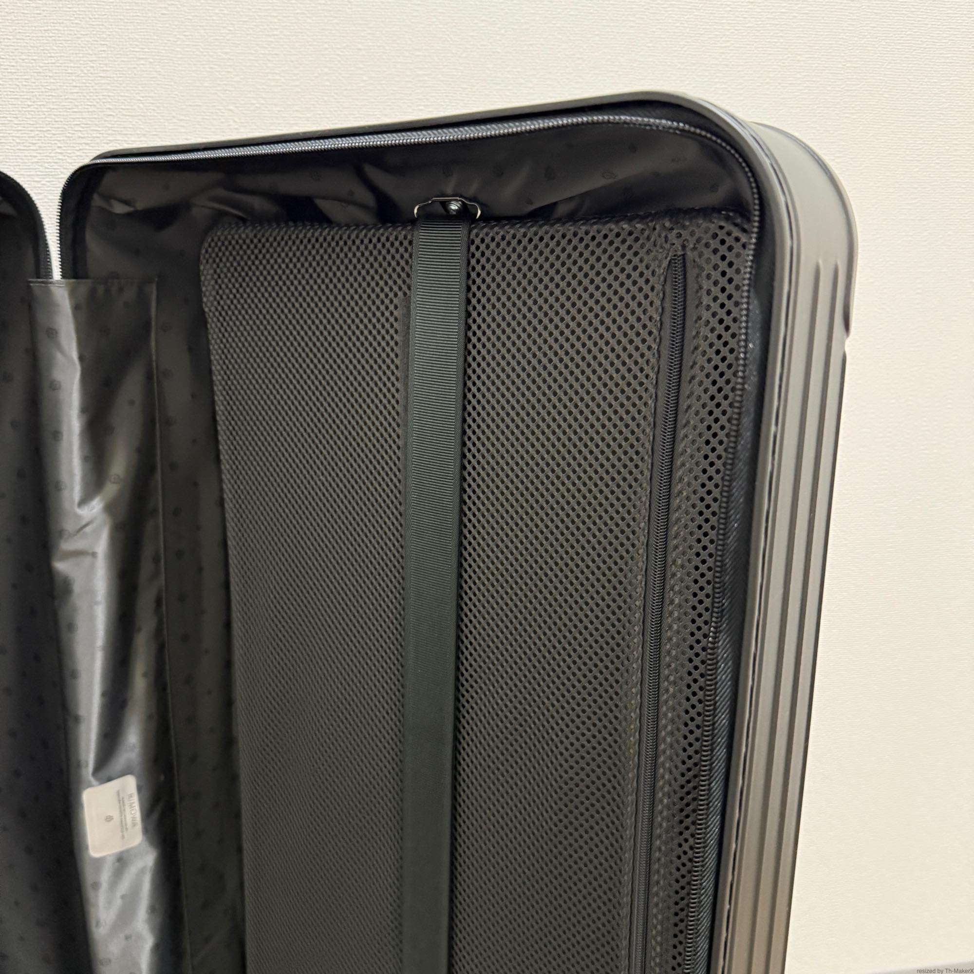 リモワ　エッセンシャル　832.80.63.4　トランクプラス　アウトレット品　101L　マットブラック