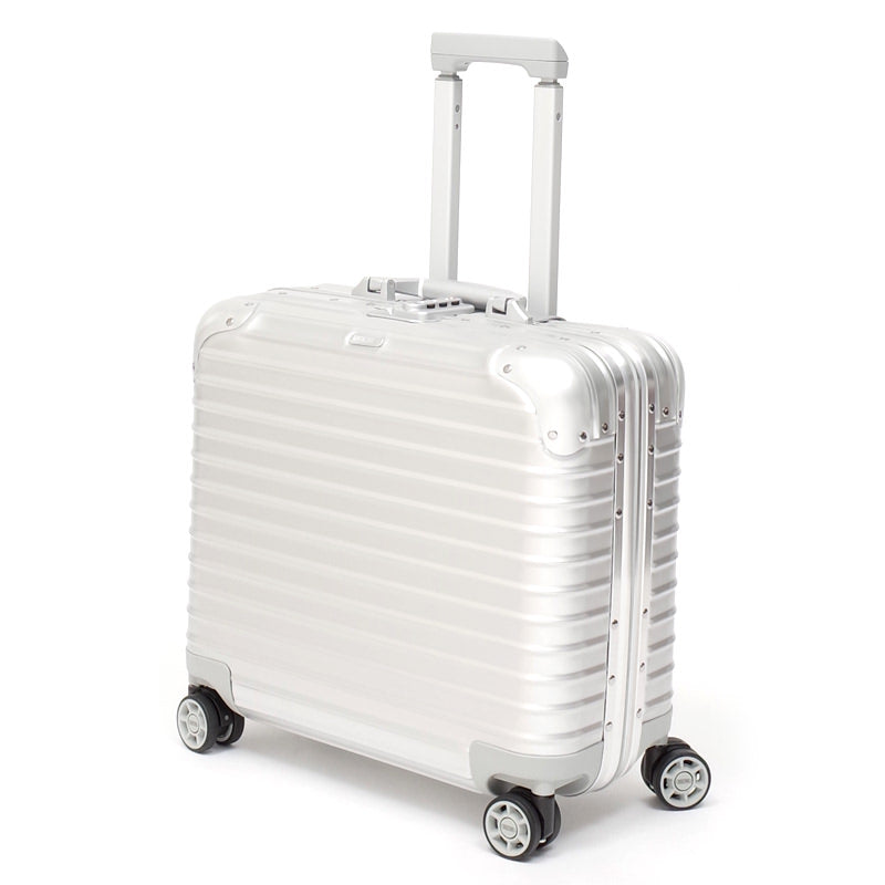 リモワ トパーズ　923.40.00.4　アウトレット商品　26リットル　4輪