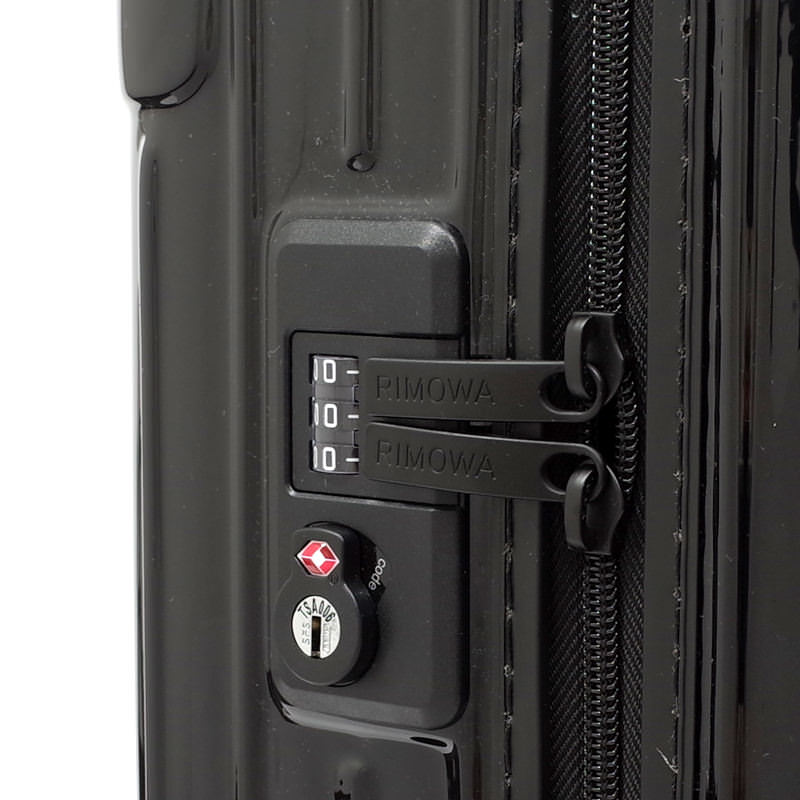 エッセンシャル ルフトハンザエディション Check-In M ブラック 60L　在庫商品