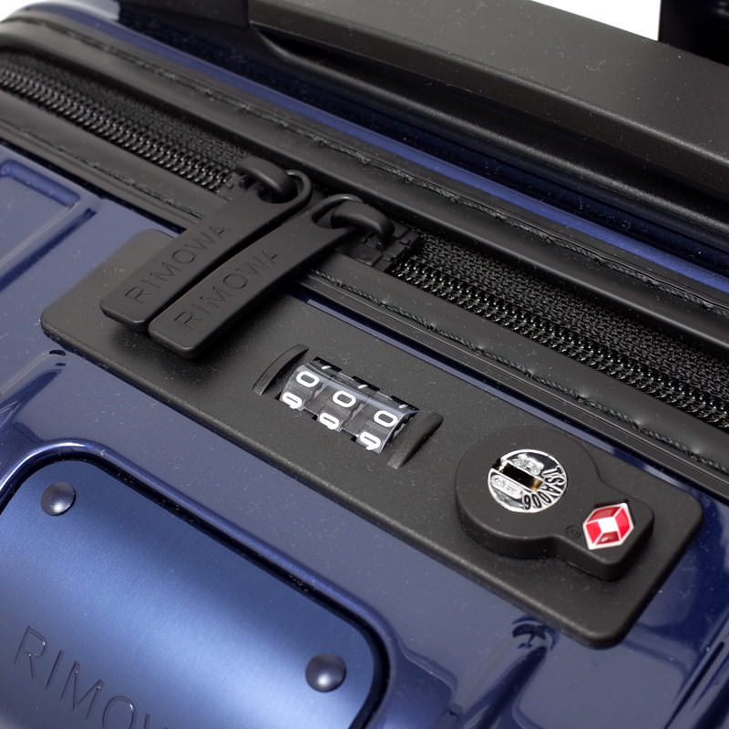 リモワ エッセンシャルライト 823.42.60.4 キッズ 19L 在庫商品 ブルー