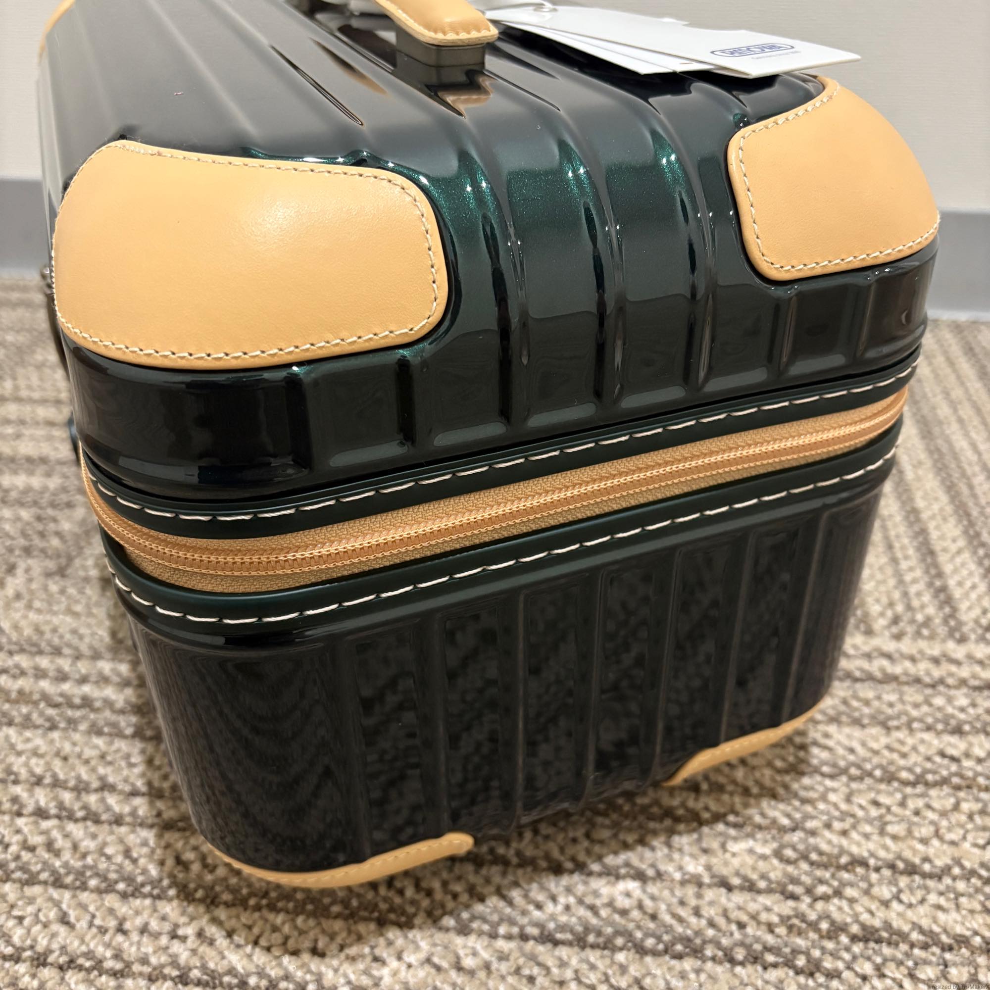 リモワ ボサノバ ビューティーケース 870.38 新品 13リットル – リモワ