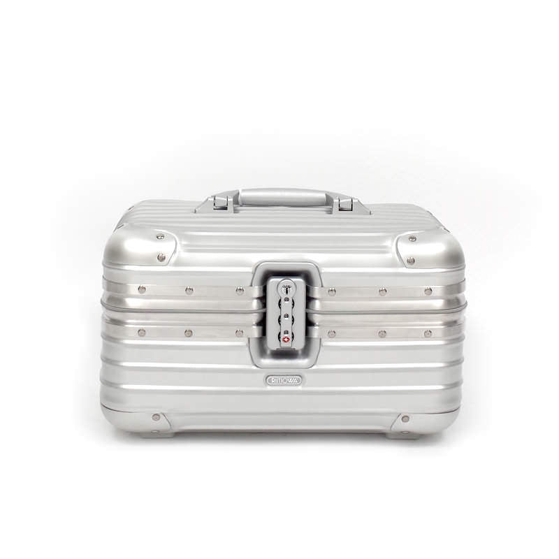 リモワ　トパーズ　923.38.00.0　在庫商品　11リットル
