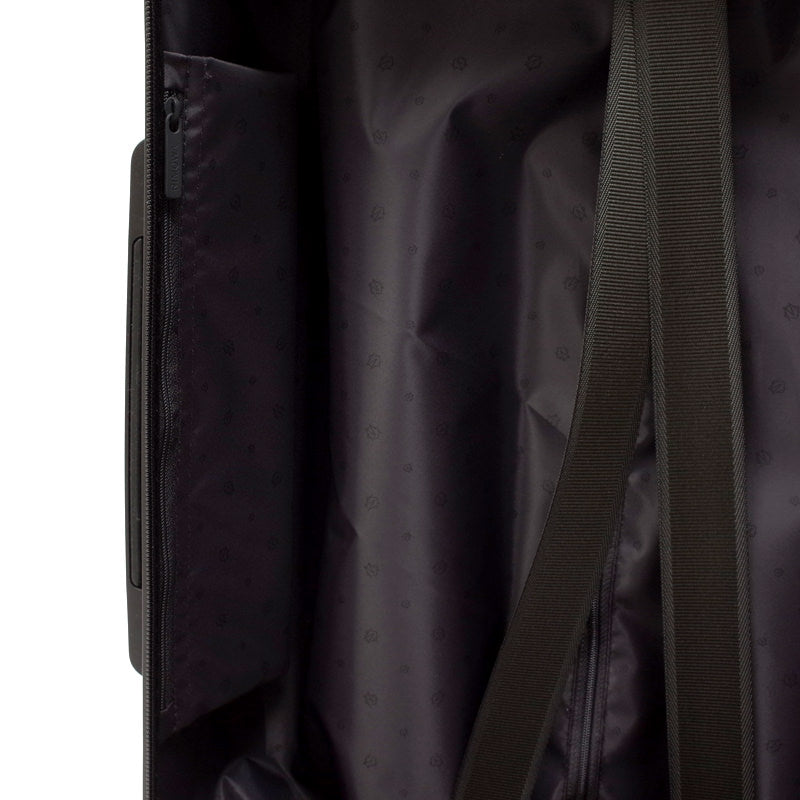 リモワ エッセンシャル 832.53.62.4 キャビン 36L 在庫商品ブラック