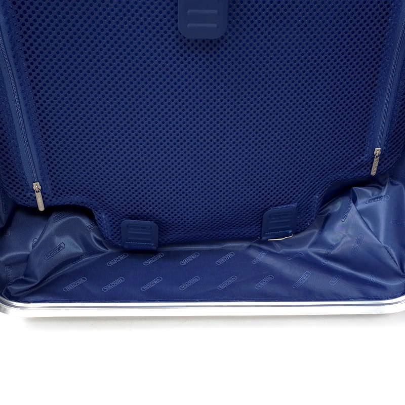 リモワ　トパーズ　在庫商品　924.63.00.4　68リットル　4輪