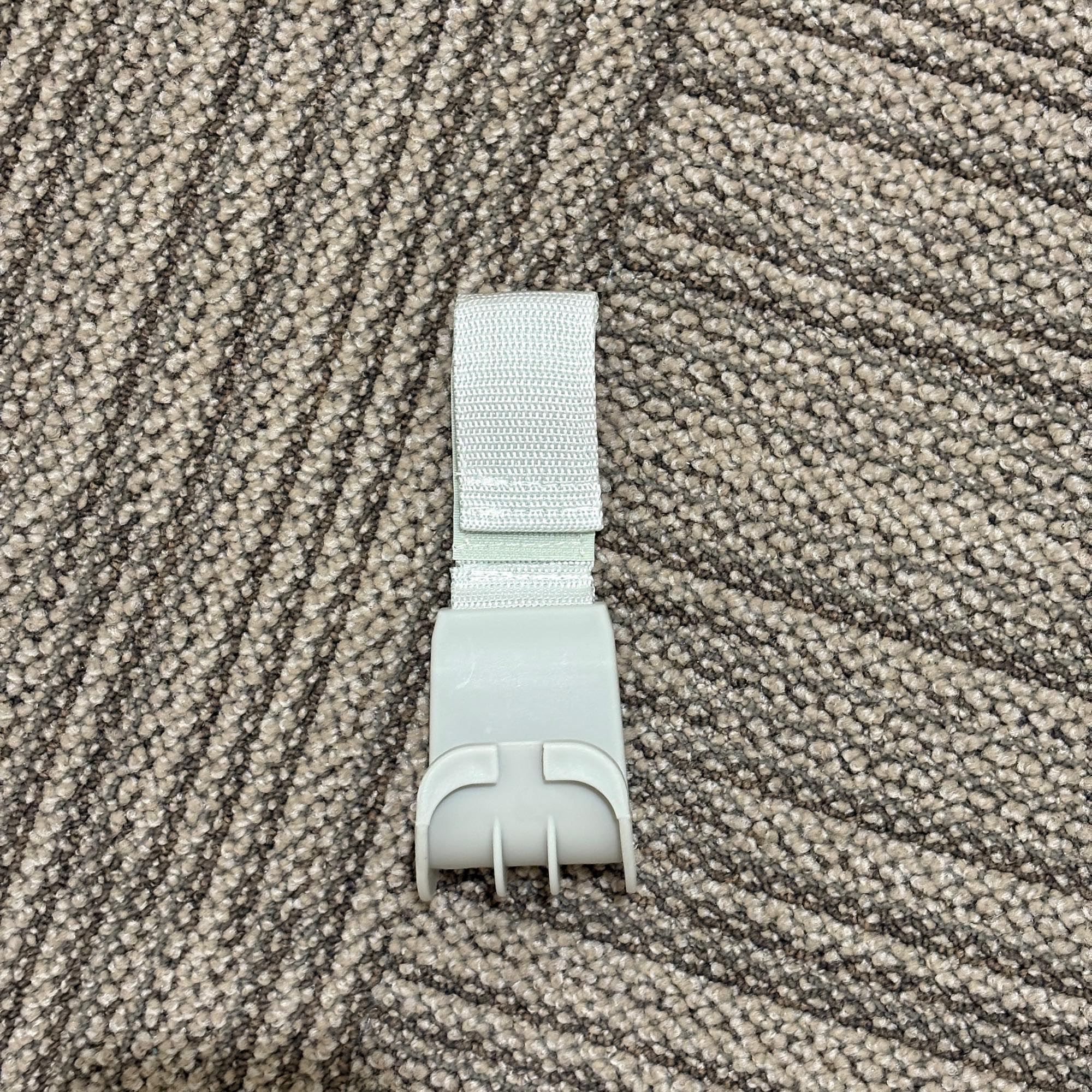 リモワ　トパーズ　中古商品　930.70　82リットル　2輪