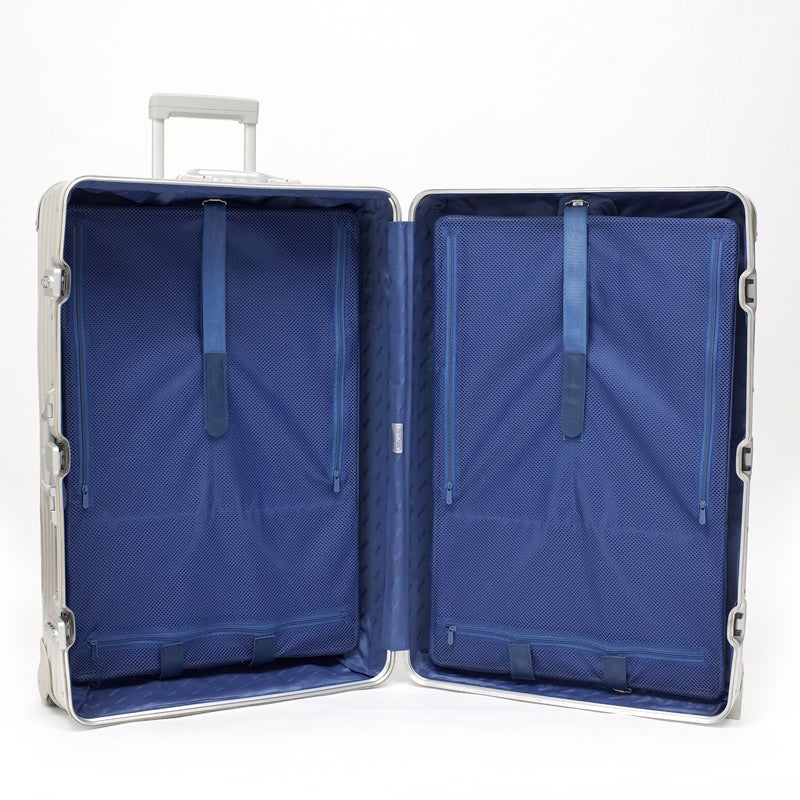 リモワ　トパーズ　中古商品　930.77-1　104リットル　2輪