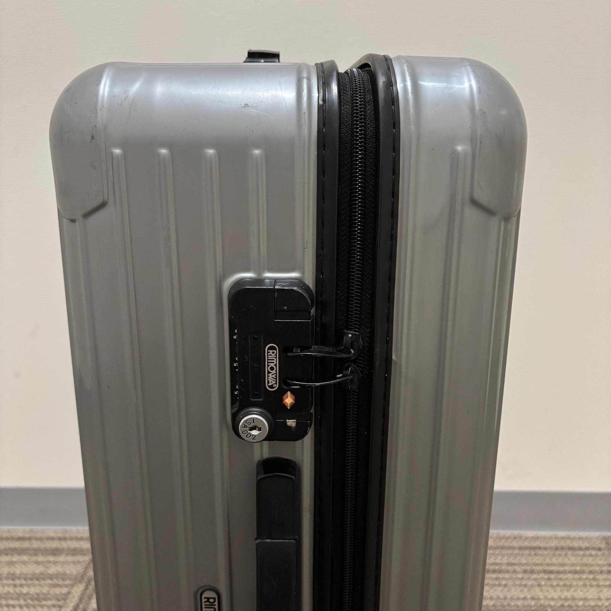 2輪 – リモワ(RIMOWA)専門通販サイト スーツケースマニア