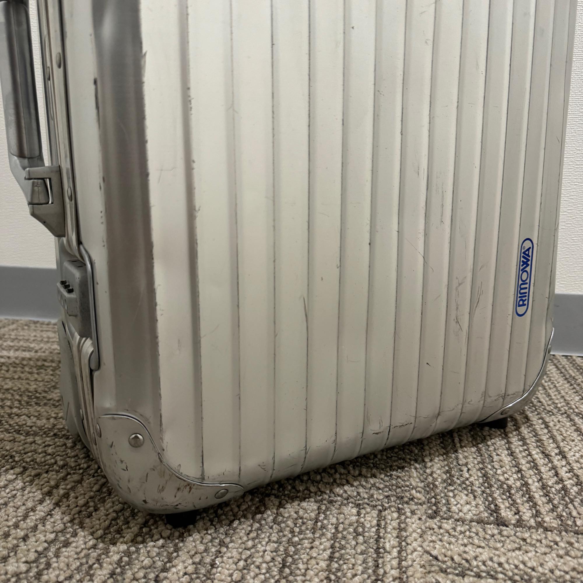 リモワ　トパーズ　929.52-12　中古商品　32リットル　2輪