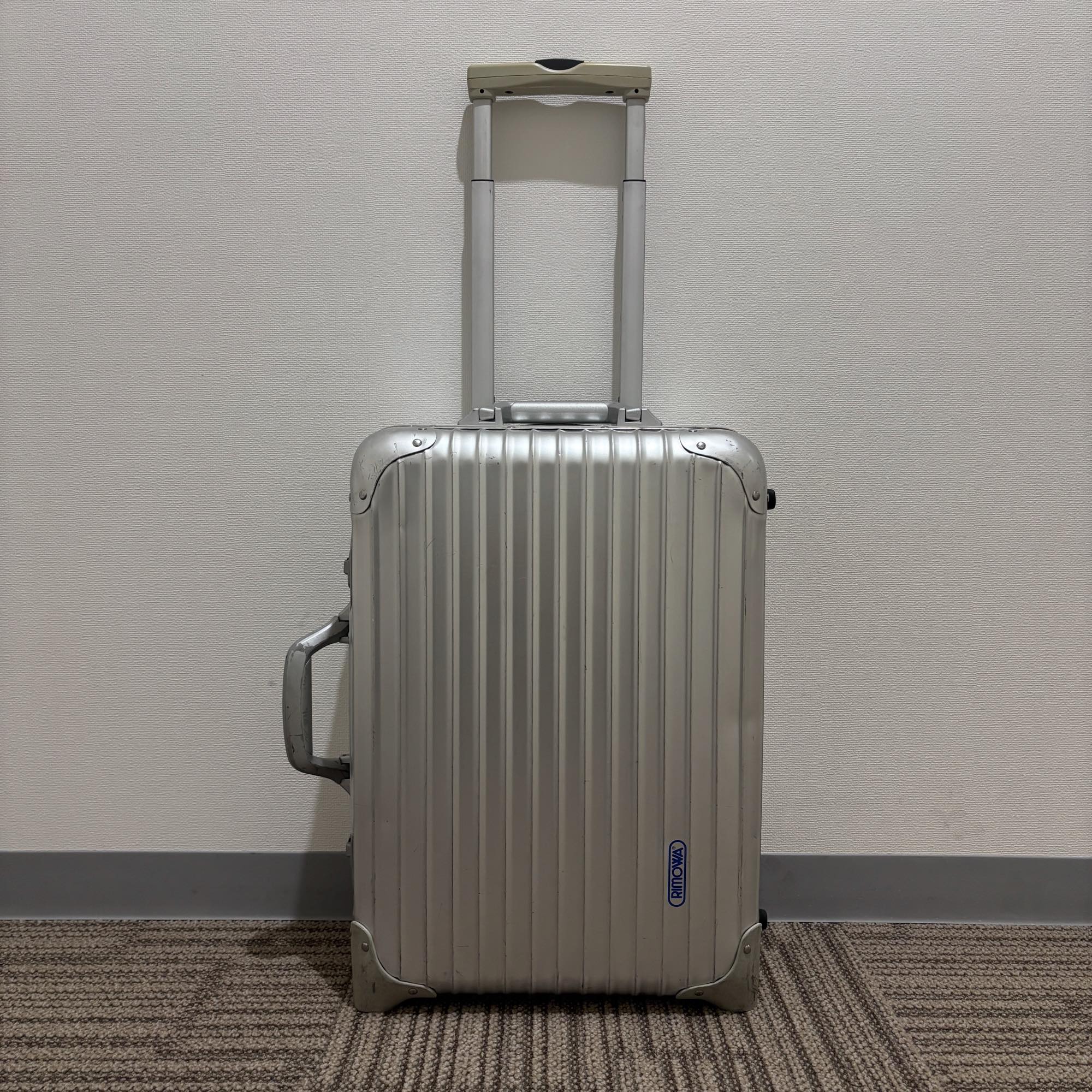 リモワ　オリジナル(トパーズ)　929.52-14　中古商品　32リットル　2輪