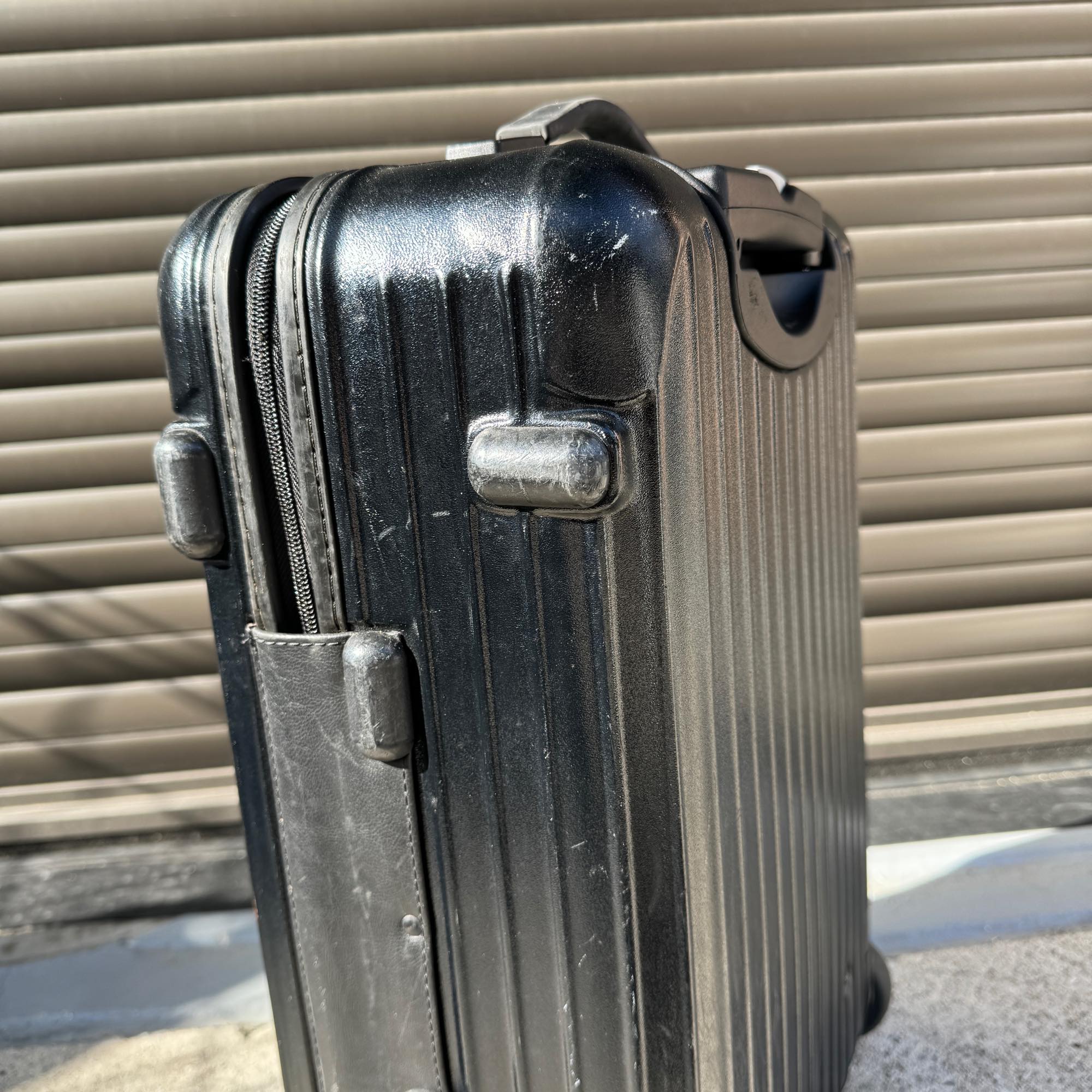 リモワ　サルサ　851.52-16　32リットル　中古商品　2輪