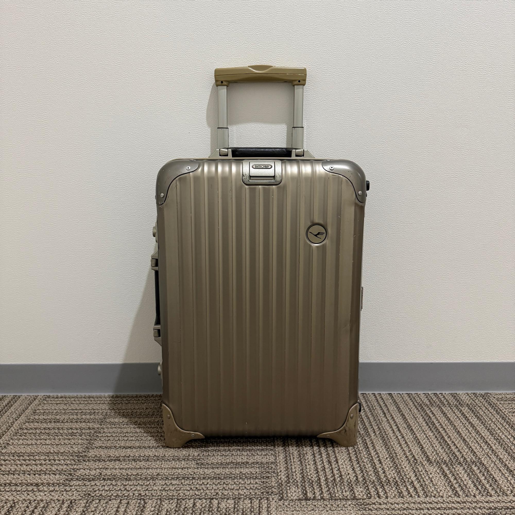 ルフトハンザ　リモワ　プライベートジェット　1748505　中古美品　32リットル　2輪