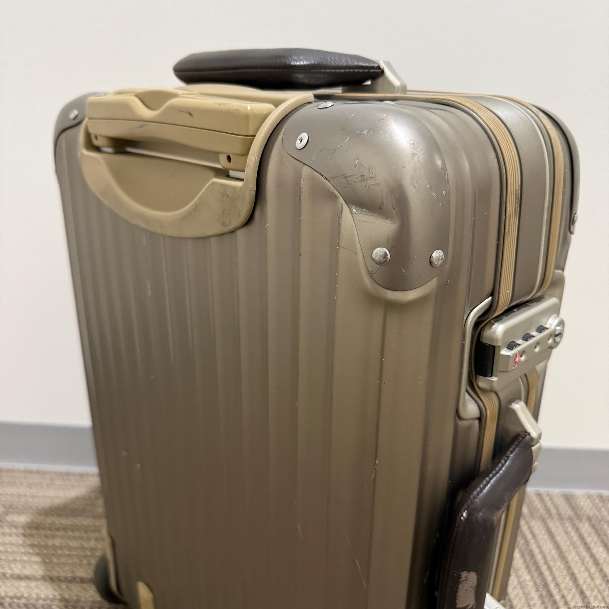 ルフトハンザ リモワ プライベートジェット 1748505 中古美品 32