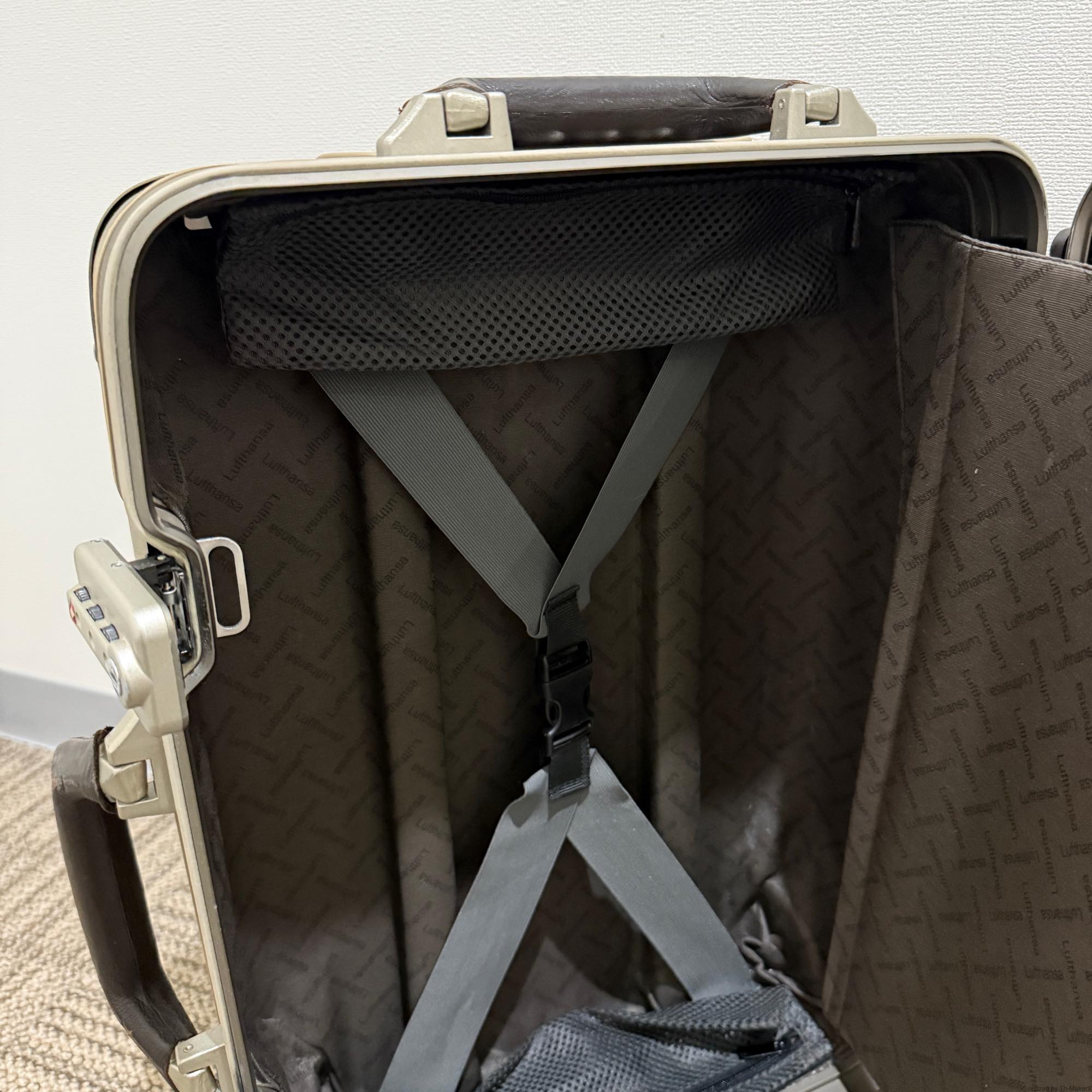 ルフトハンザ　リモワ　プライベートジェット　1748505　中古美品　32リットル　2輪