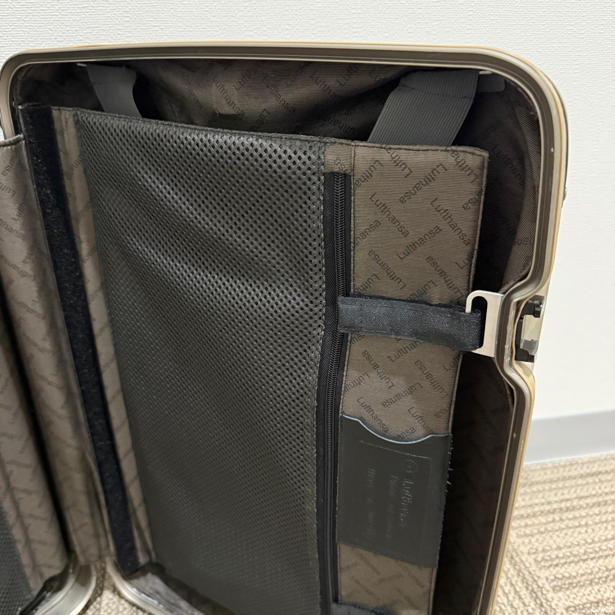 ルフトハンザ　リモワ　プライベートジェット　1748505　中古美品　32リットル　2輪