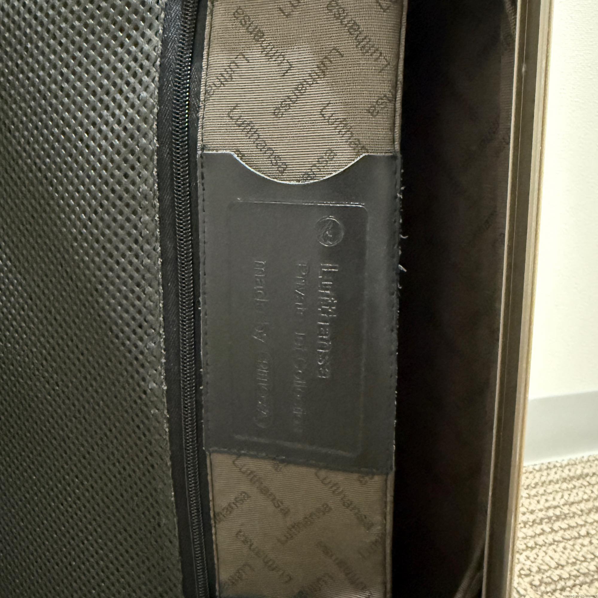 ルフトハンザ　リモワ　プライベートジェット　1748505　中古美品　32リットル　2輪
