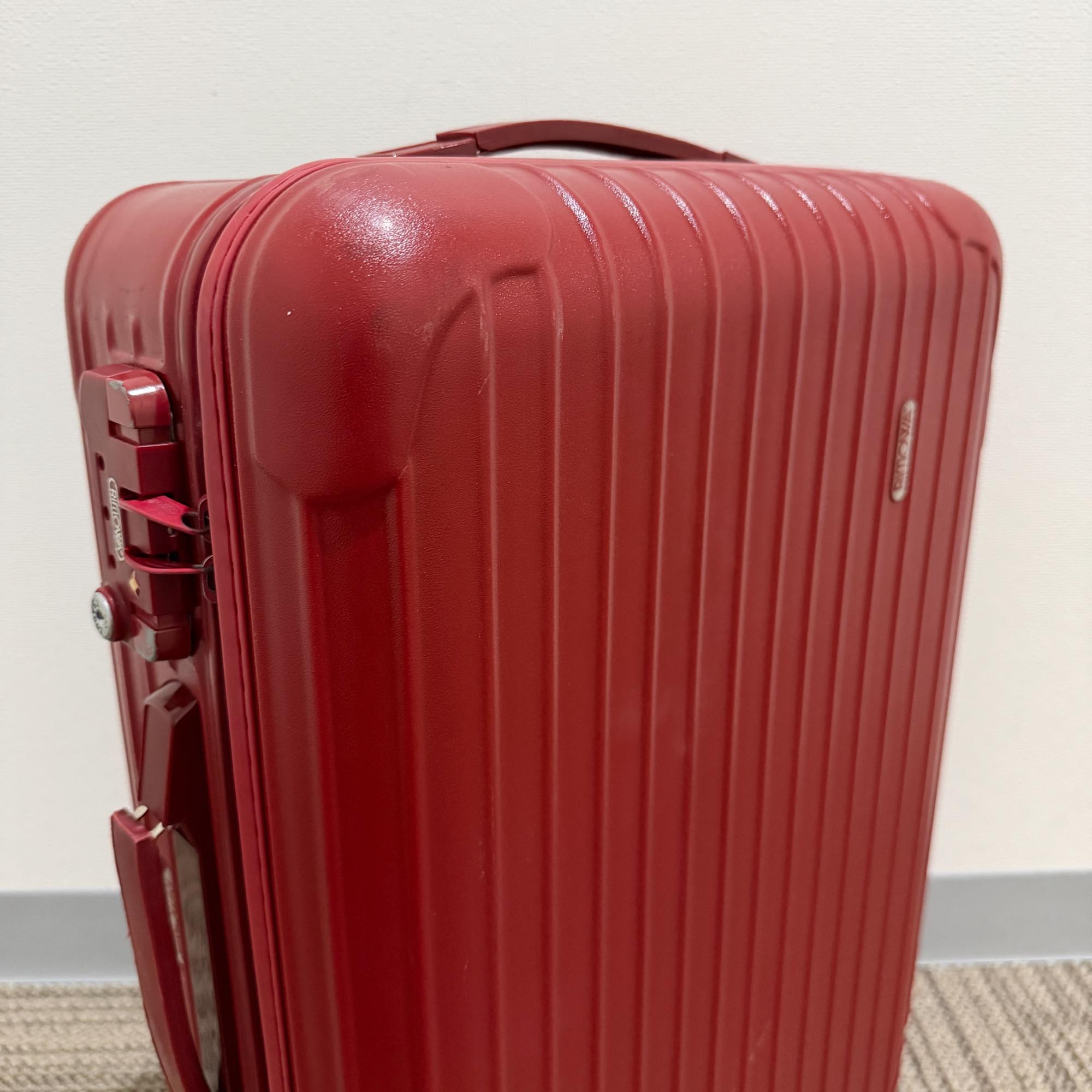 リモワ エッセンシャル(サルサ) 855.52-19 35リットル 中古商品 2輪