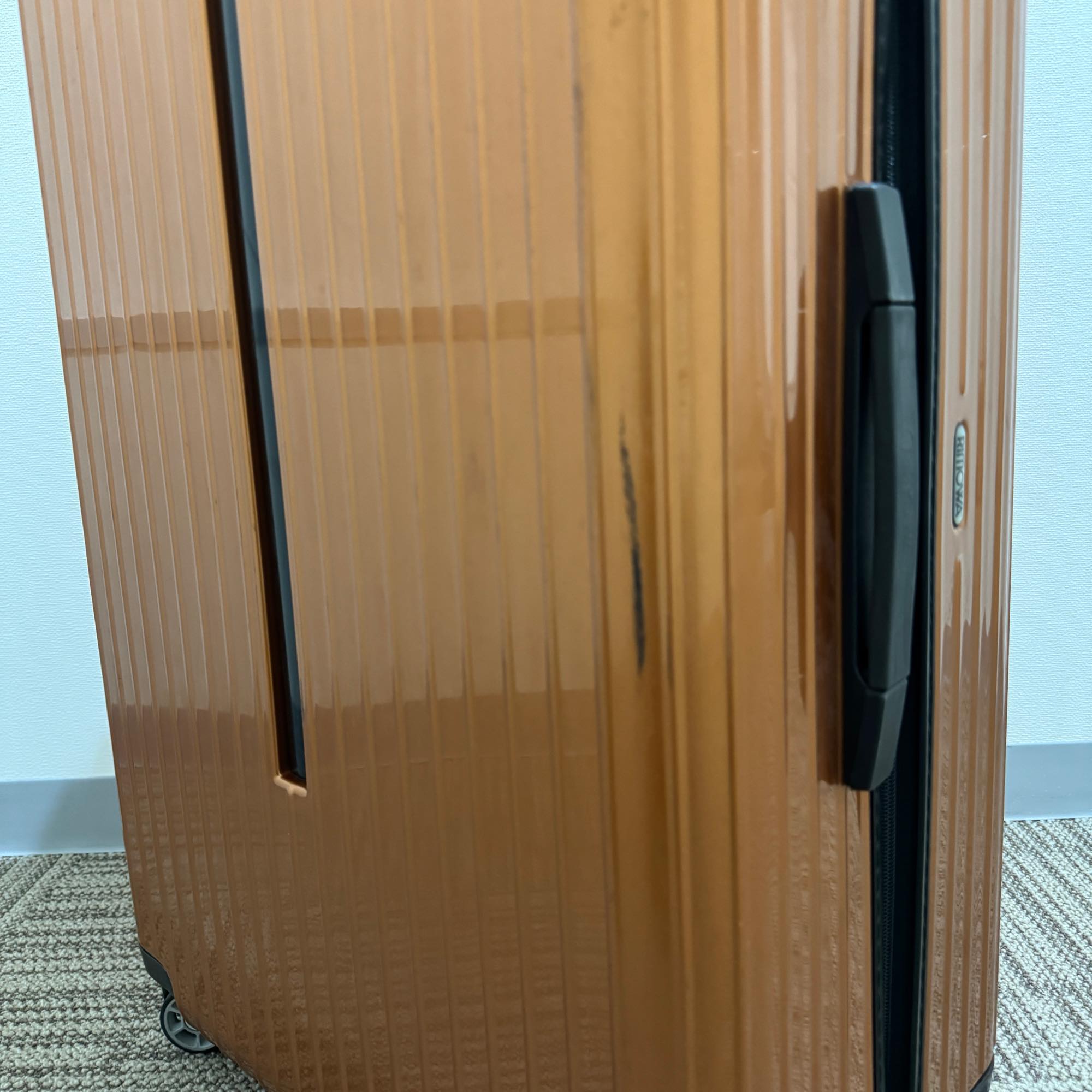 リモワ　サルサエアー　823.73-2　91リットル　ジャンク商品(動作品)　4輪